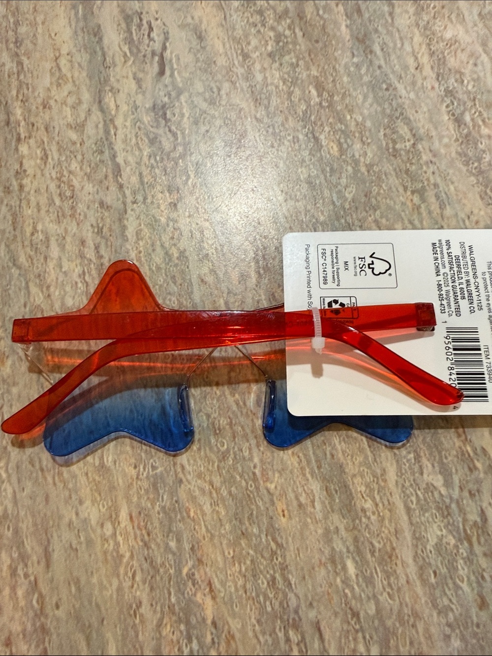 NEW Red and Blue Star-Shaped Sunglasses - Picture 3 of 3